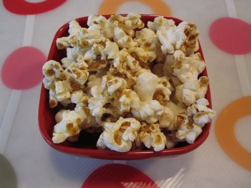 cheesy-popcorn.jpg