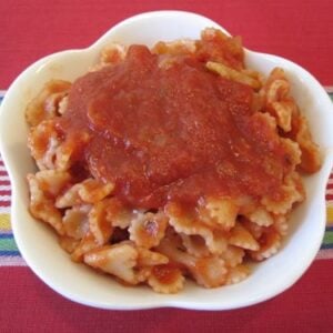 weelicious-tomato-sauce.jpg