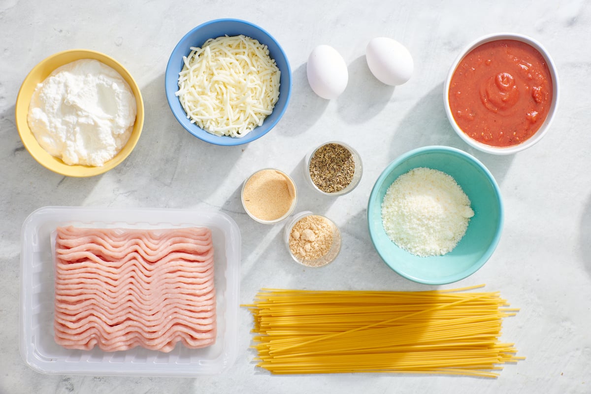 Spaghetti Pie ingredients.