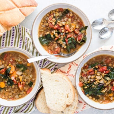 https://weelicious.com/wp-content/uploads/2011/01/Crock-Pot-Lentil-Veggie-Stew-thumbnail-1-378x378.jpg