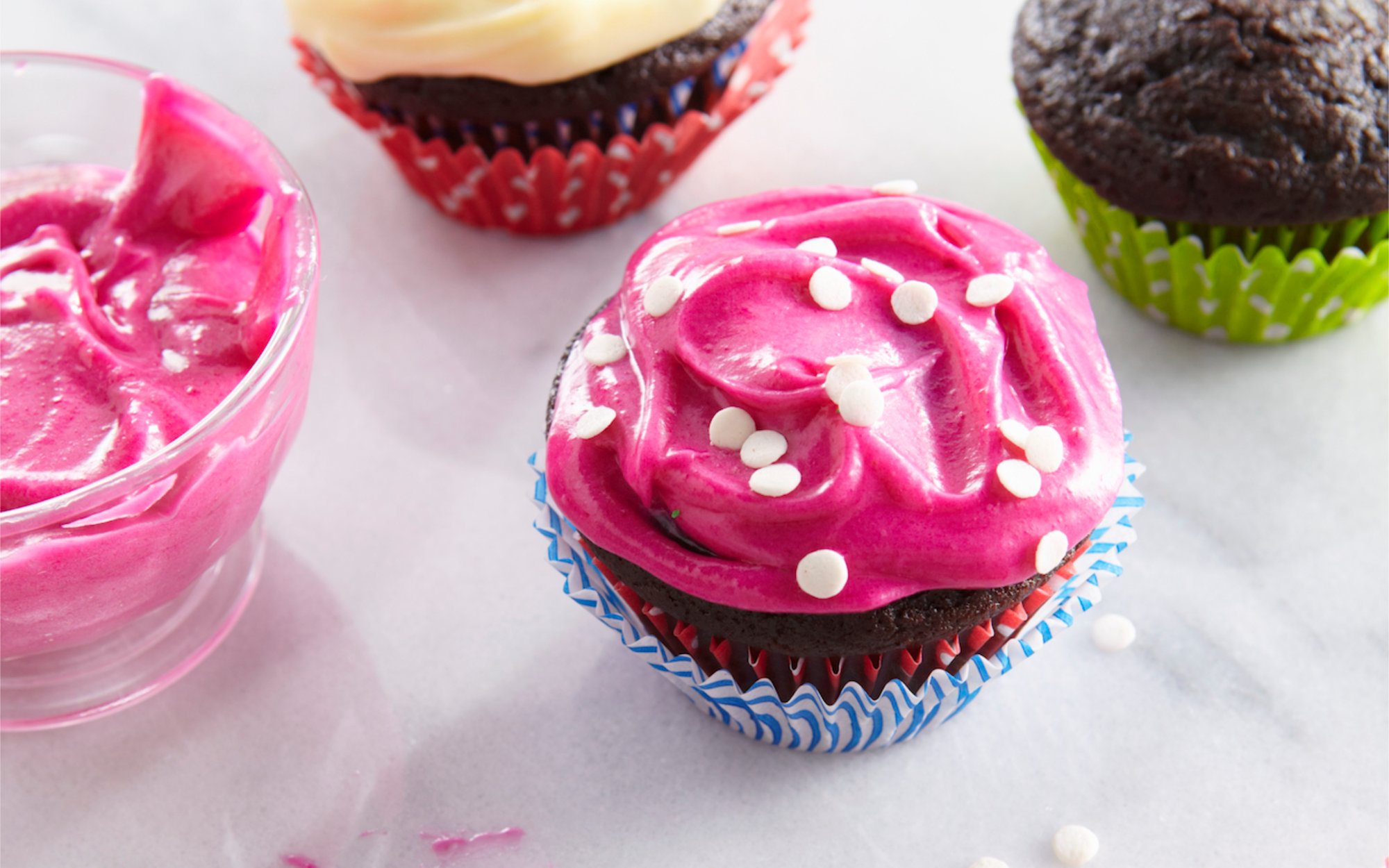 Two Shades of Pink: cupcake liner cookie pouches