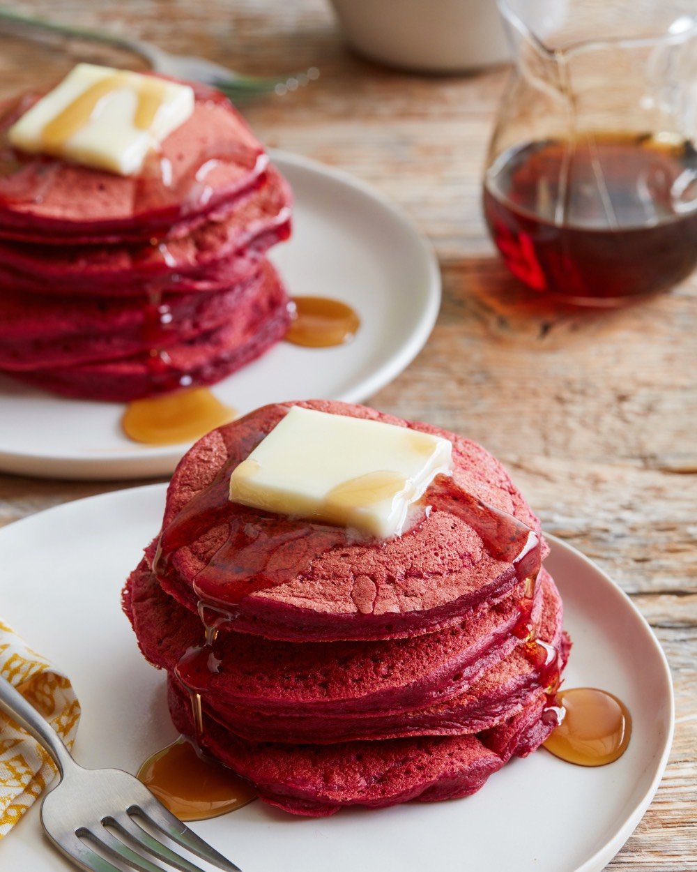 https://weelicious.com/wp-content/uploads/2011/06/Red-Beet-Pancakes-3.jpg