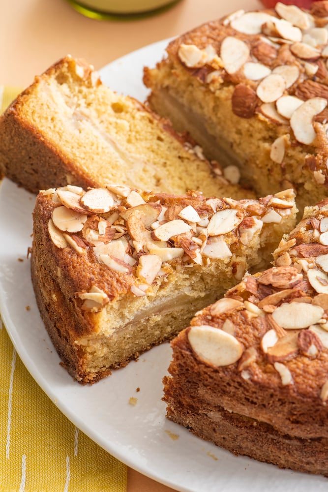 Pipka's Almond Cake Pan