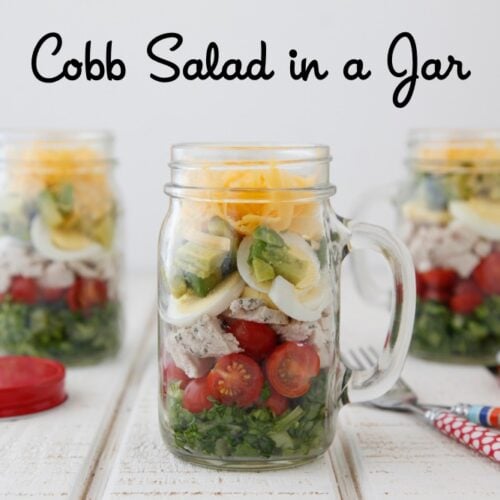 Easy Cobb Salad in a Jar - Weelicious