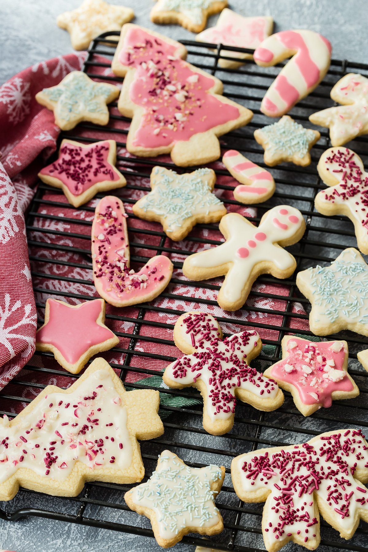 Peppermint Chocolate Sugar Cookies (no chill!) Recipe - Rachel Cooks®