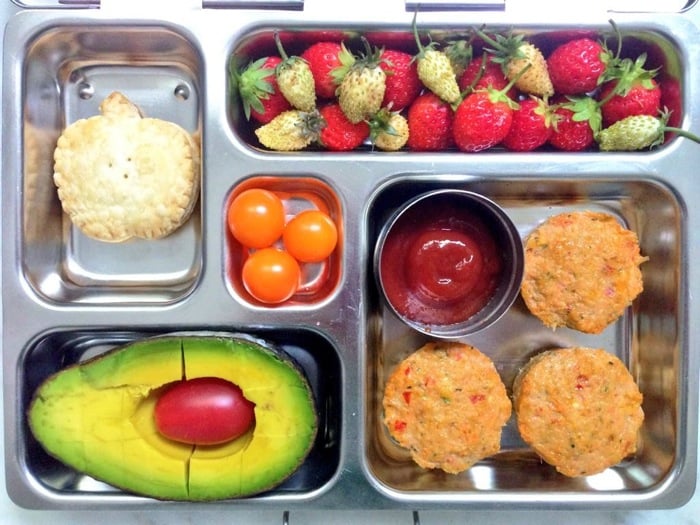 Healthy School Lunch Principles video from Weelicious