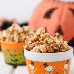 Caramel Popcorn video from weelicious.com