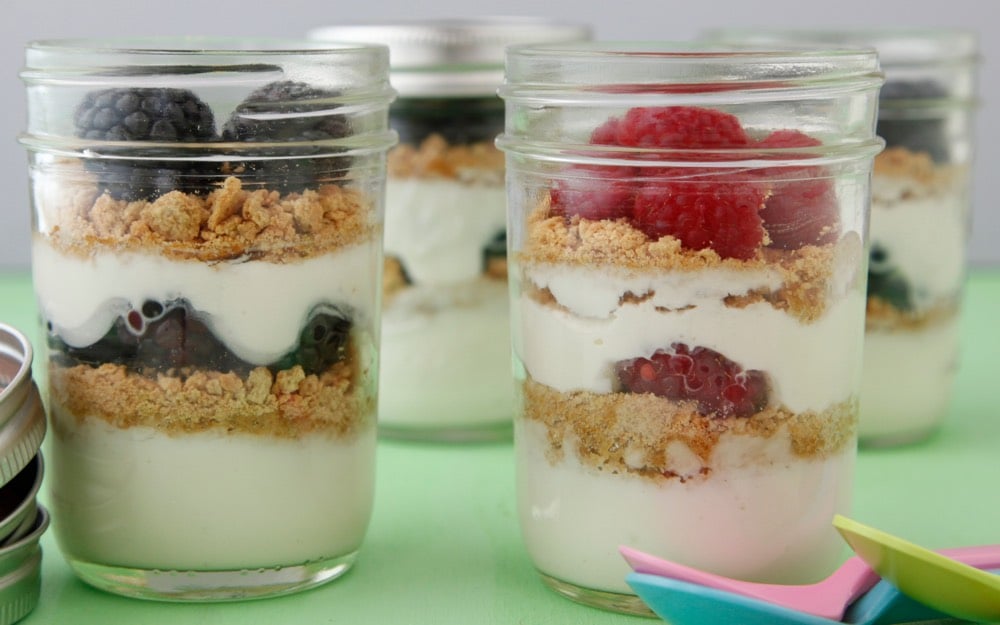 Yogurt & Graham Cracker Mason Jar Snacks - Make and Takes