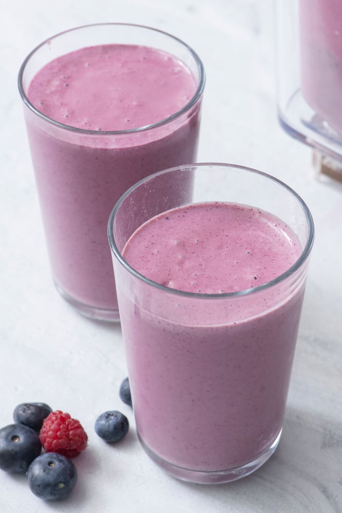 Immune Boosting Very Berry Smoothie from Weelicious.com