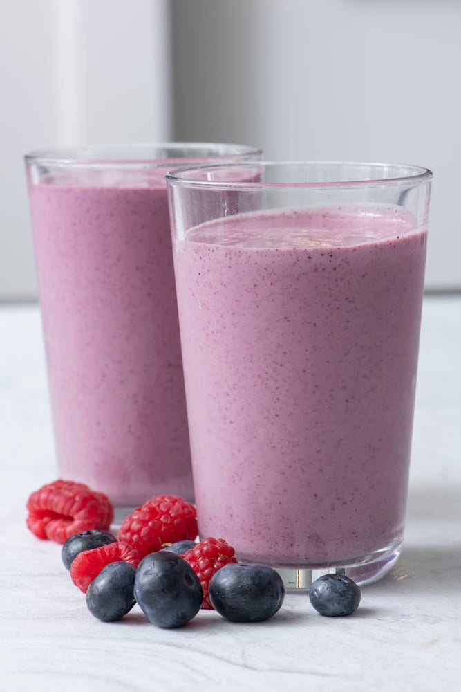 Immune Boosting Very Berry Smoothie from Weelicious.com