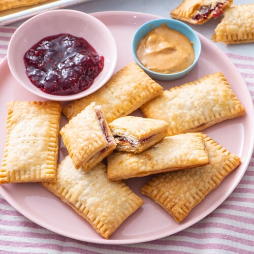 20 Easy Recipes to Make with Your Kids - Weelicious