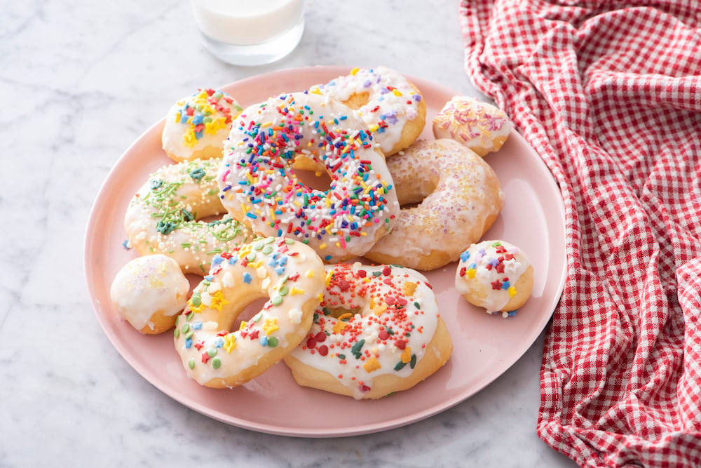 Donuts (for donut maker), A Cup of Sprinkles