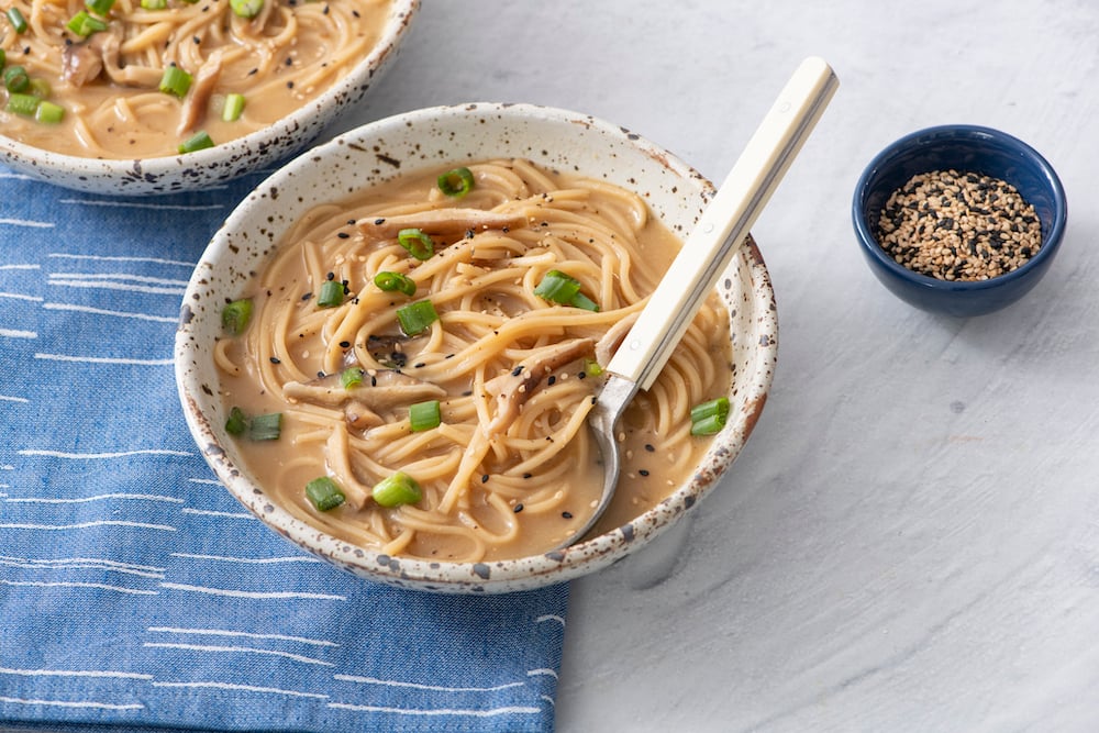 Quick Ramen Noodle Soup (15-minute Recipe) - Fifteen Spatulas