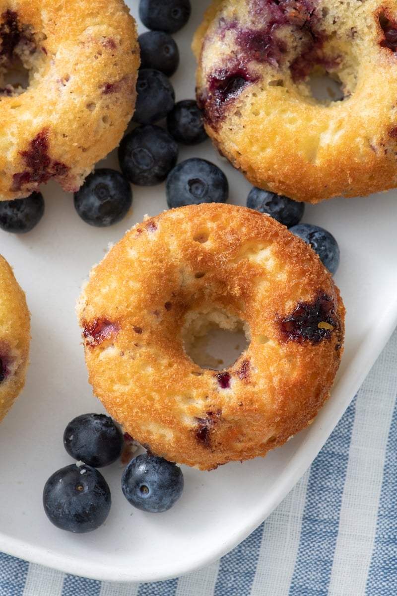 Baked Pumpkin Doughnuts - Weelicious