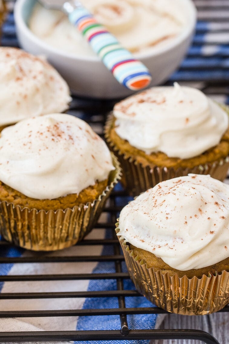 pumpkin muffins with cream cheese frosting
